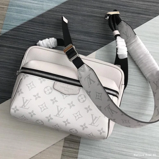 Cheap LOUIS MESSENGER VUITTON OUTDOOR 0807